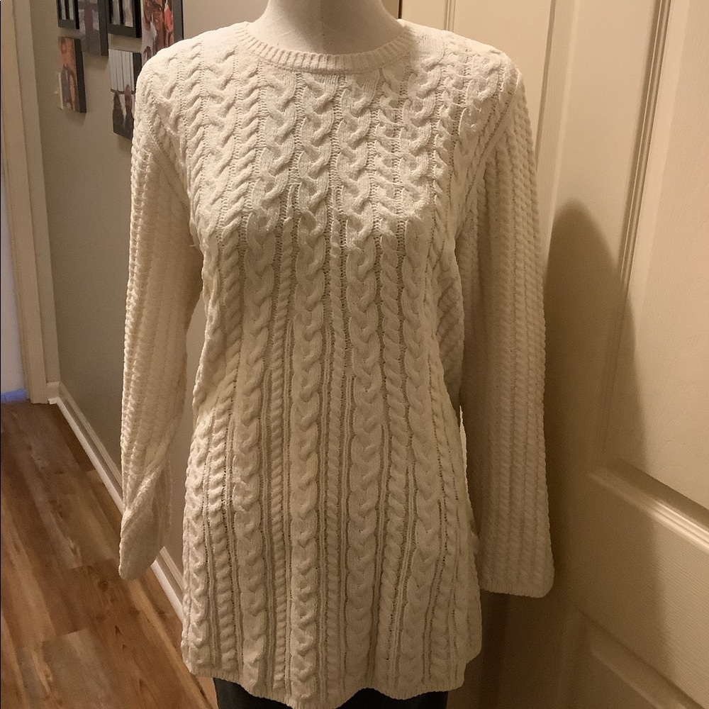 Women's Cable Knit Sweater - Cream